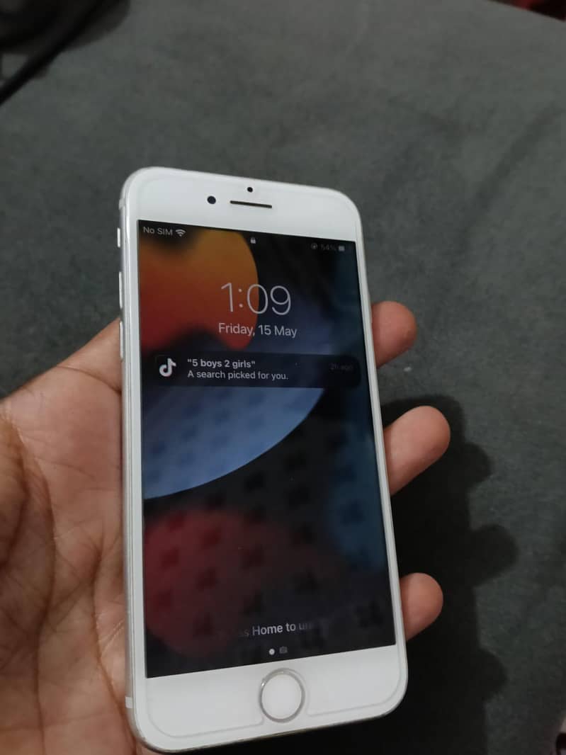 Apple iPhone 7 6