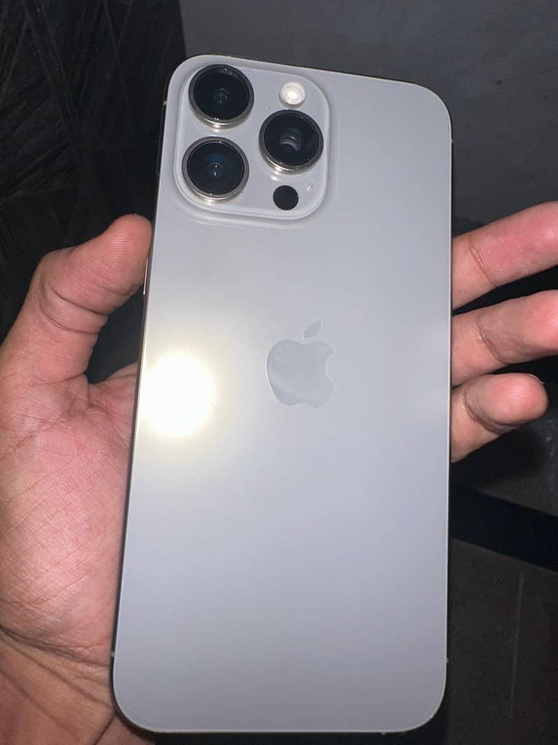 Apple iPhone 15 Pro Max non pta 0