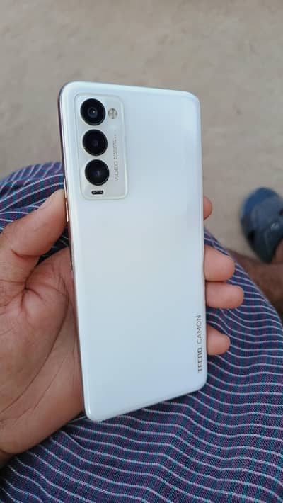 Tecno Camon 18P