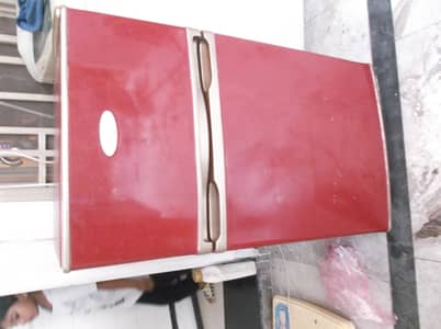 Small 2 door Fridge with Freezer for Sale