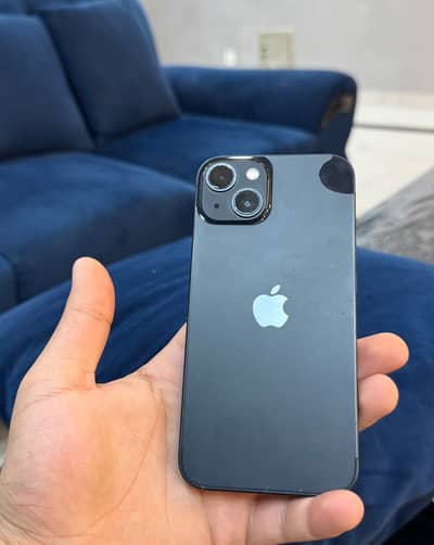 Apple iPhone 13