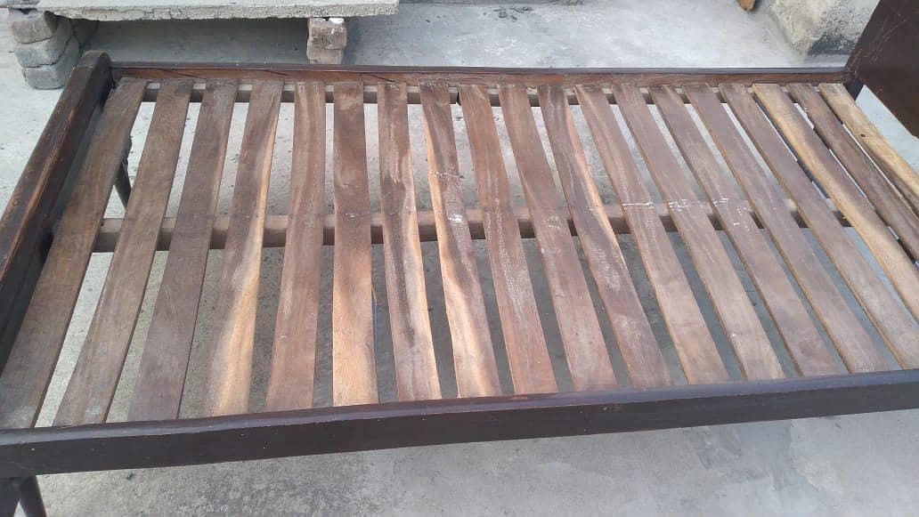 single bed  2