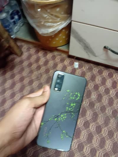 Vivo y20