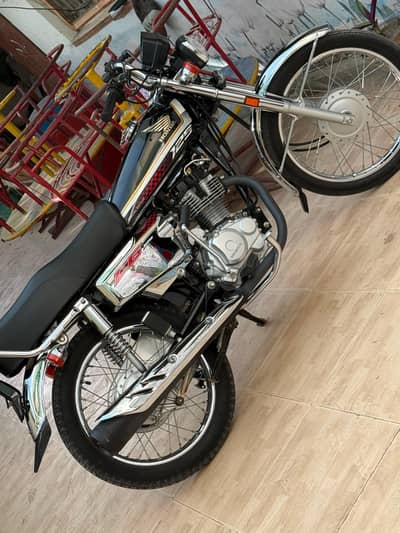 125 2025 Silver Edition 7/8/25 ko nikley huwii haiii
