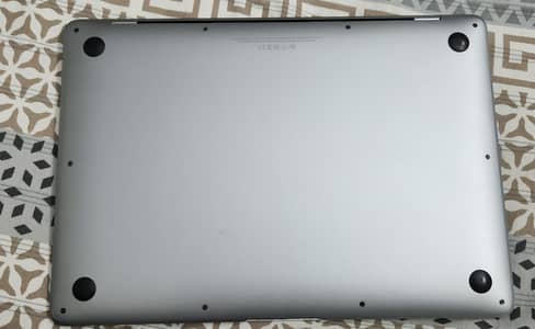 Apple MacBook Air 2018 – Excellent Condition