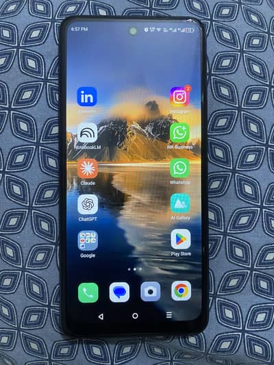 Infinix Hot 40i (8/256)