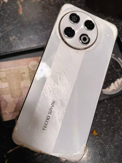 Tecno SPARK 30 Pro