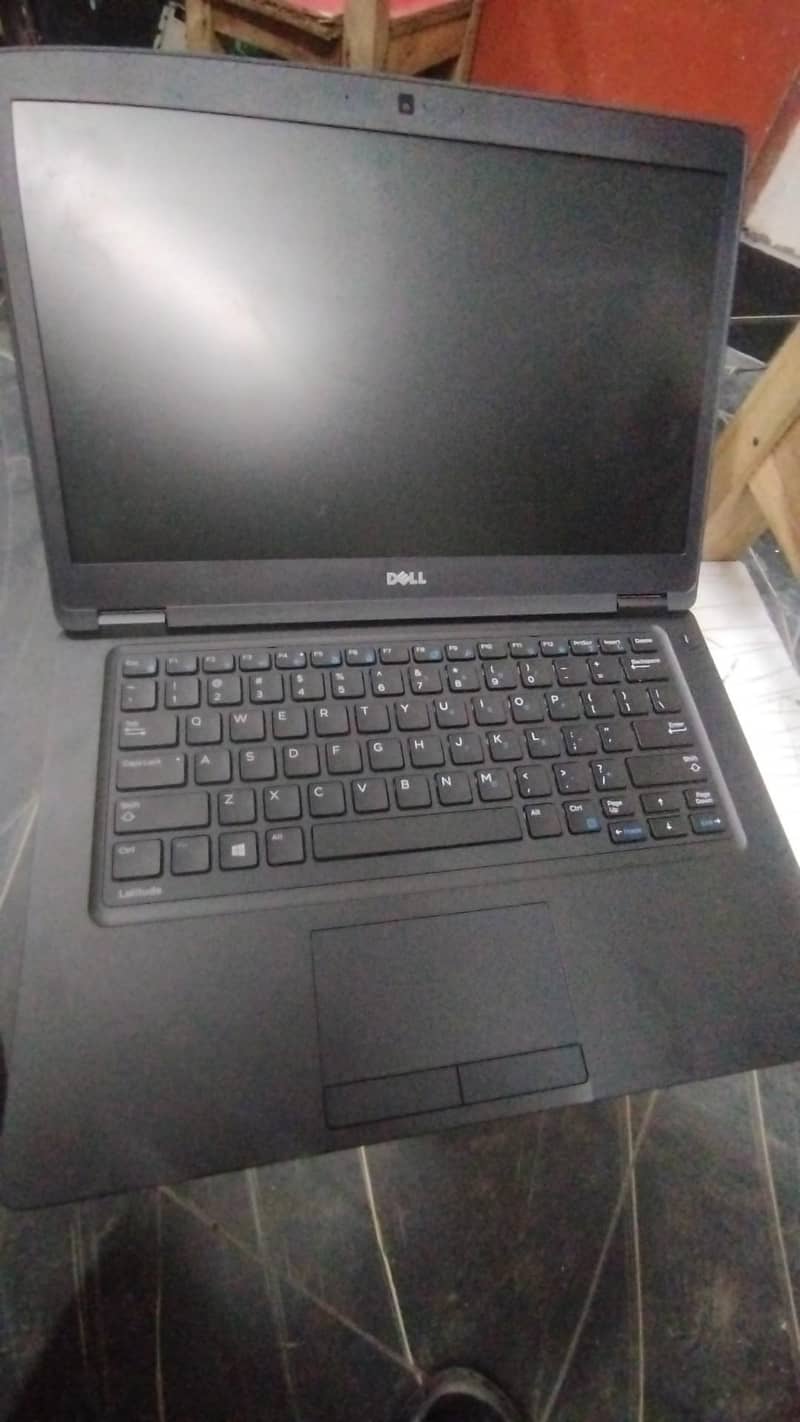 Model Dell 5470 1