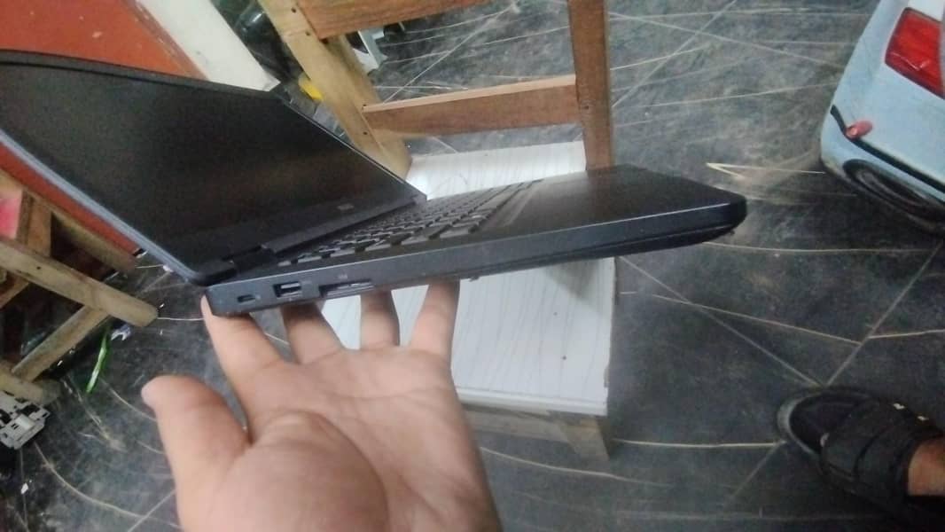 Model Dell 5470 6
