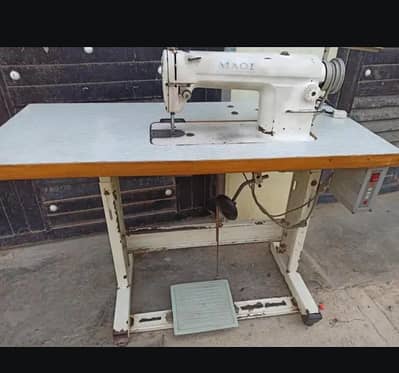 Genuine Imported Sewing Machine