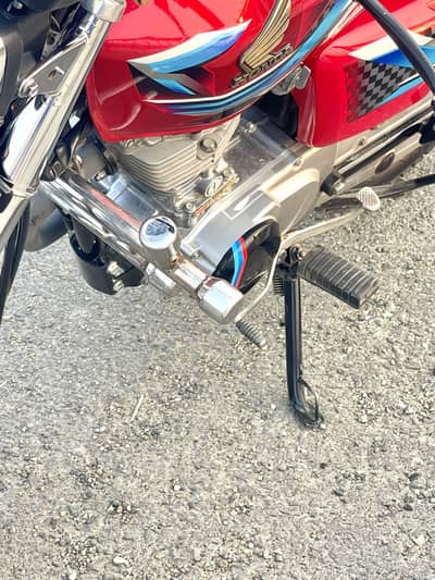 Honda125.23/24