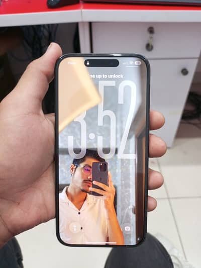 I phone 15 pro max 256GB