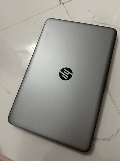 Hp note book i3 7th