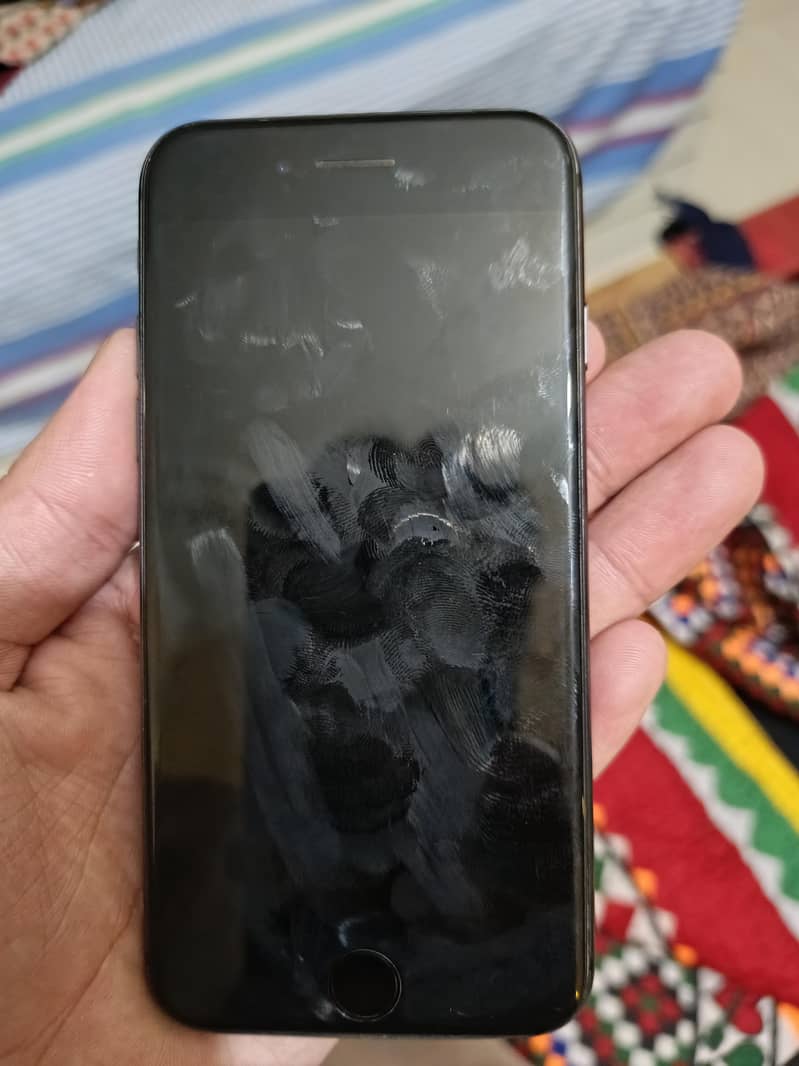 Apple iPhone 8 2