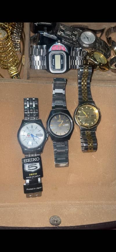 Vintage seiko 5 23 jewel automatic watch