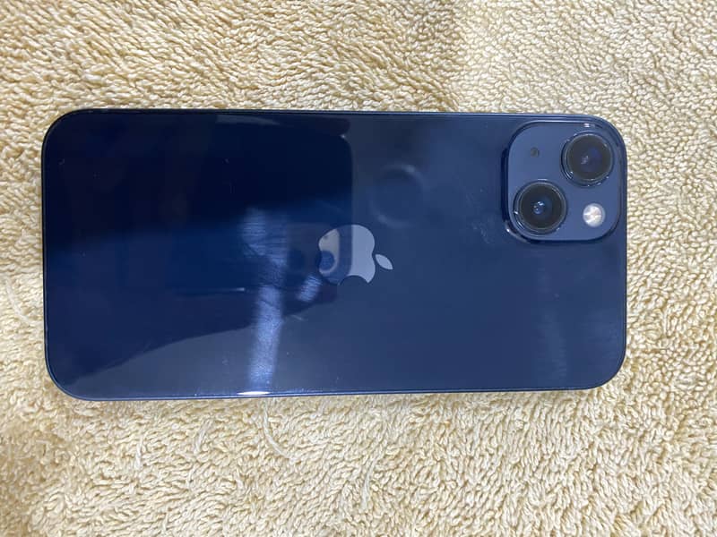 Apple iPhone 13 4