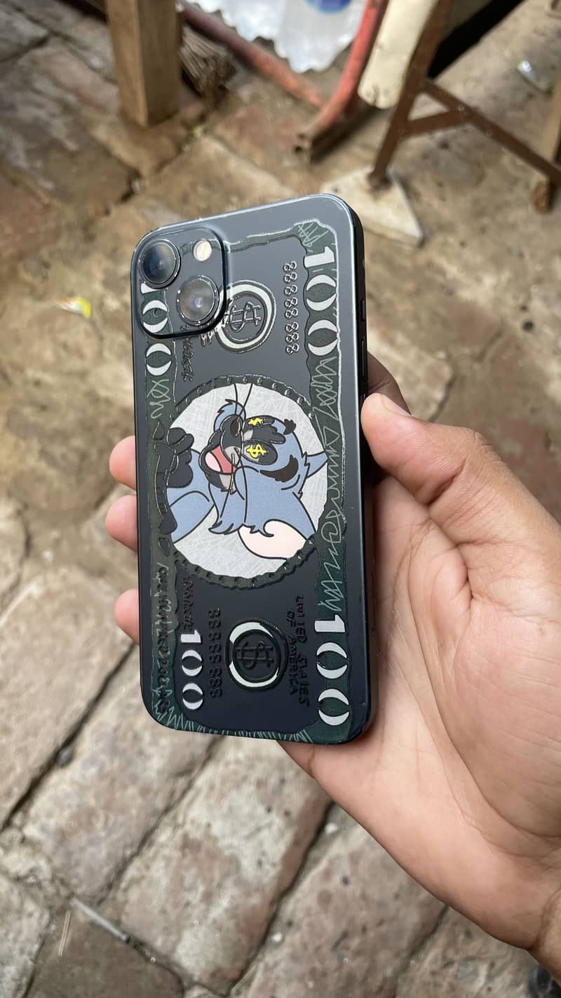 Apple iPhone 13 3