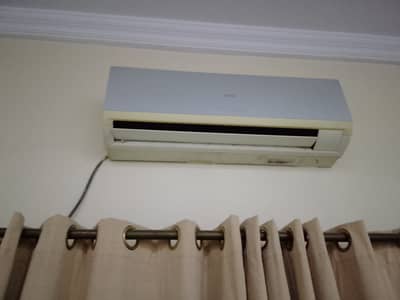 Room AC