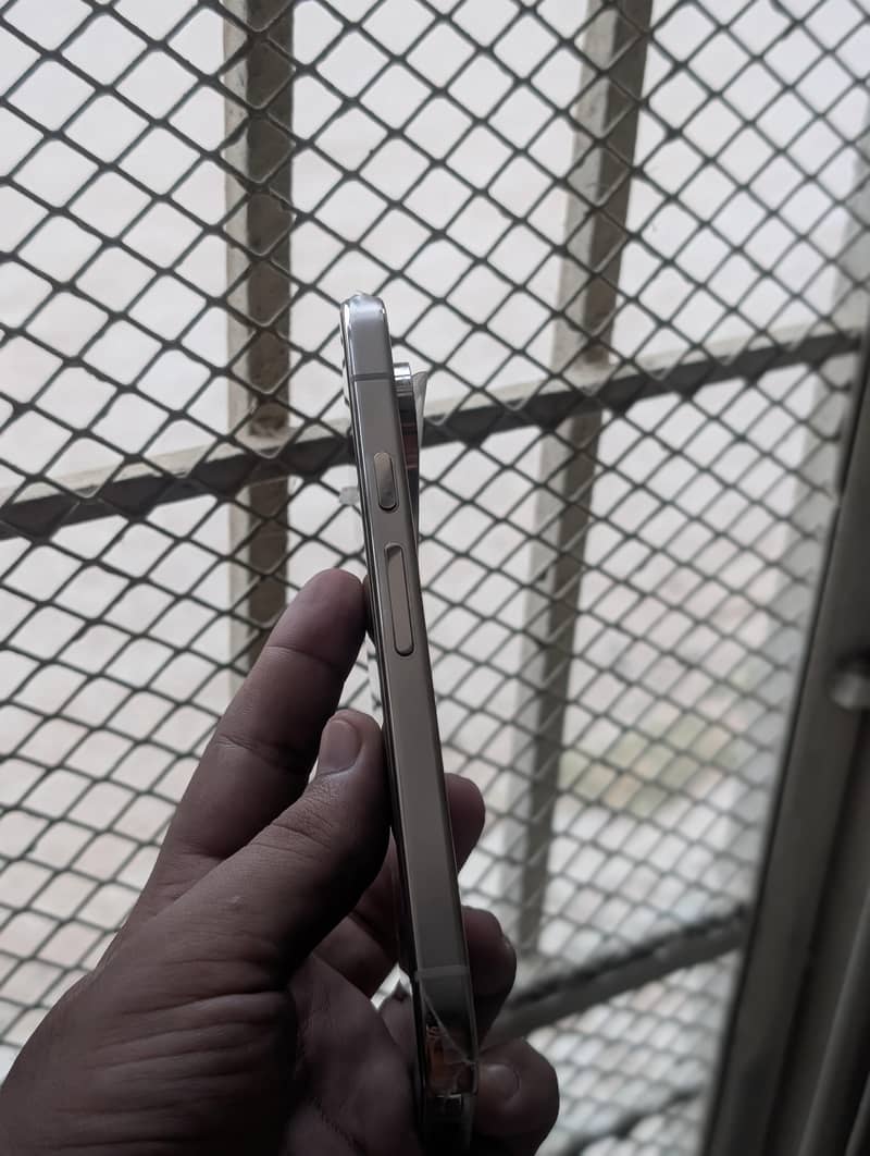 Google Pixel 9 Pro 3