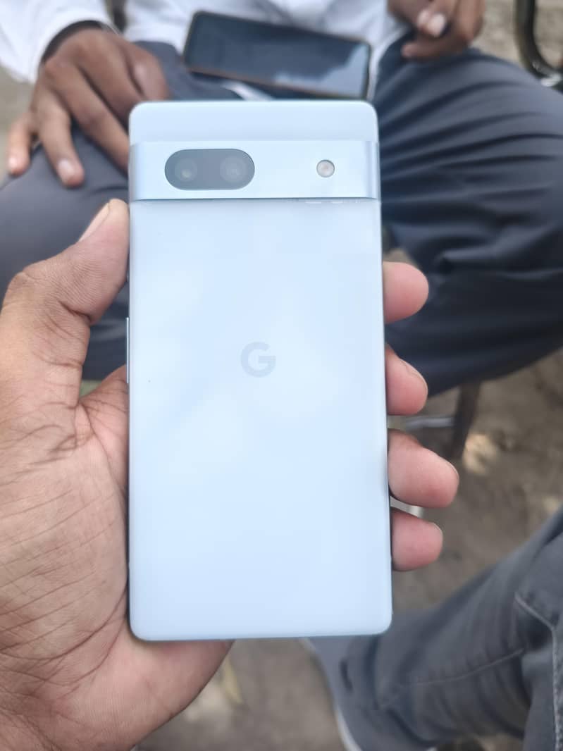 Google Pixel 7a 1