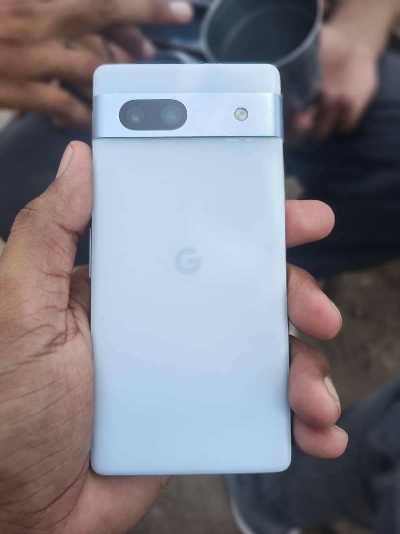 Google Pixel 7a 2
