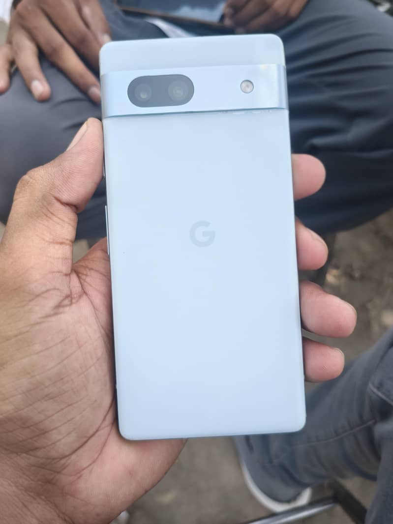 Google Pixel 7a 4