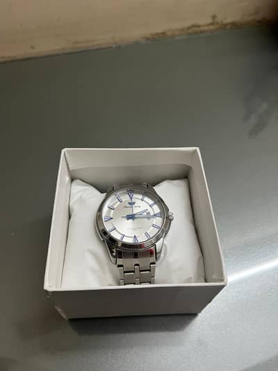 Excellent Condition. Available in just 3000rs!