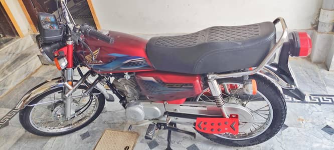 Honda CG-125 Red Colour 2024 Model
