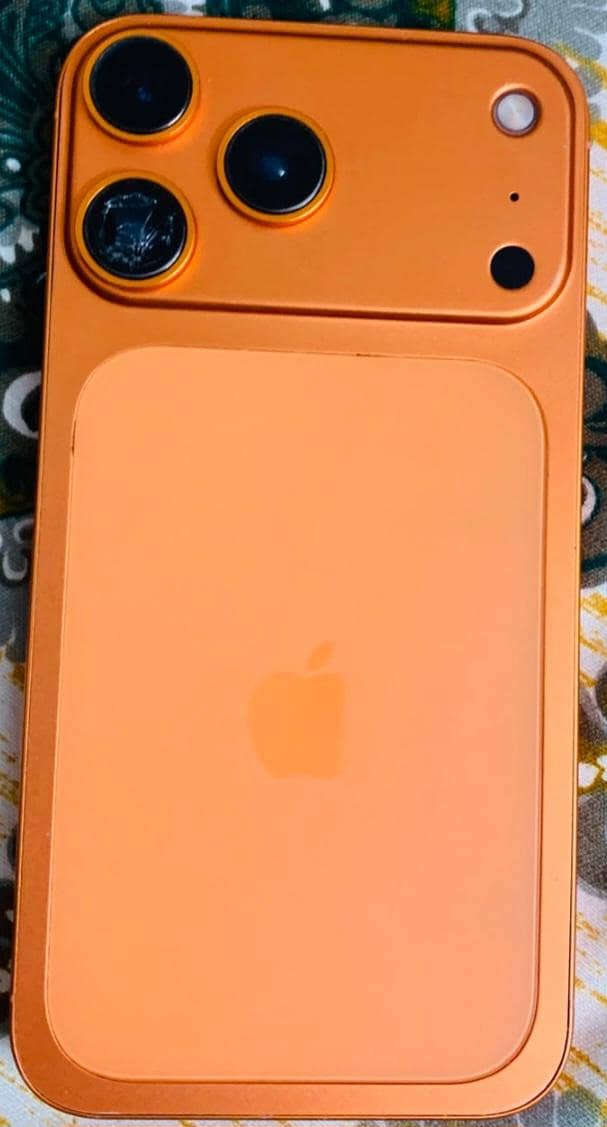 Apple iPhone 11 0