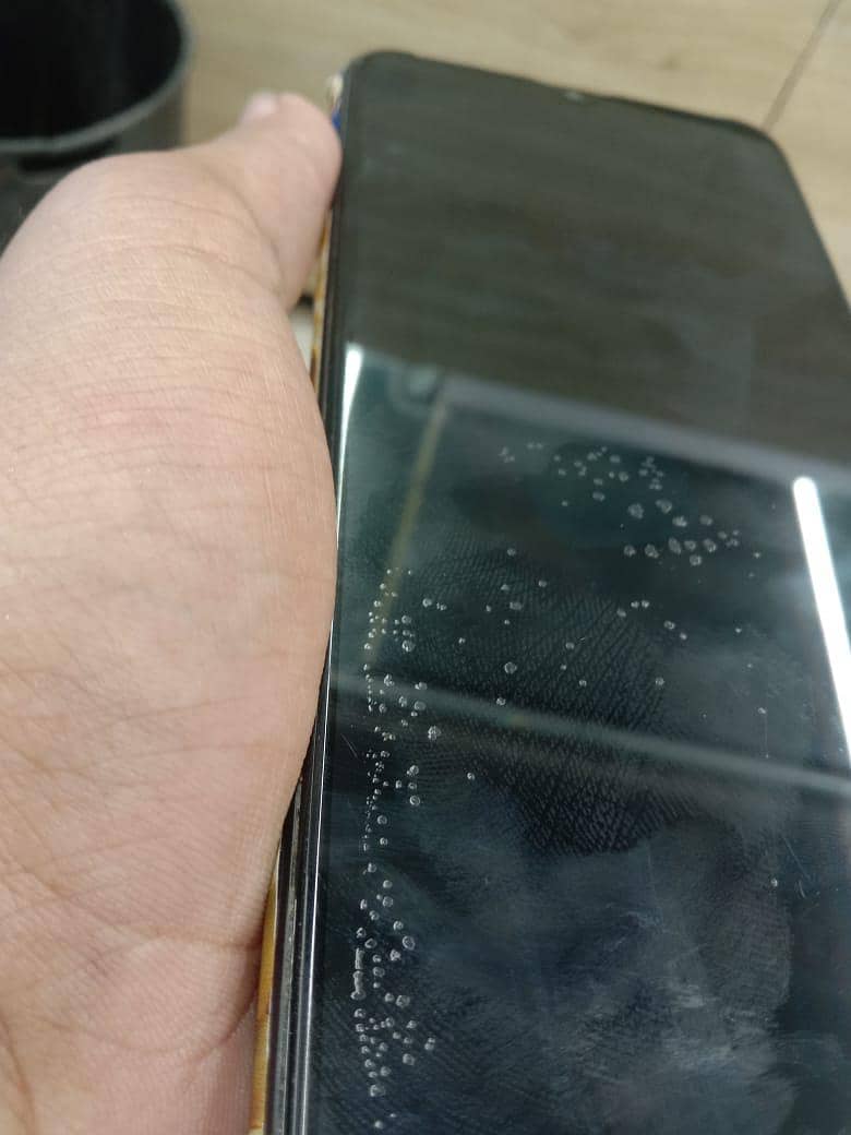 OPPO A16e 1