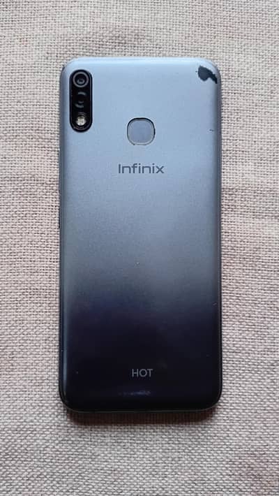 Infinix Hot 8 Lite
