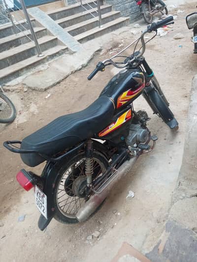 Honda 7t 2010 model Karachi number