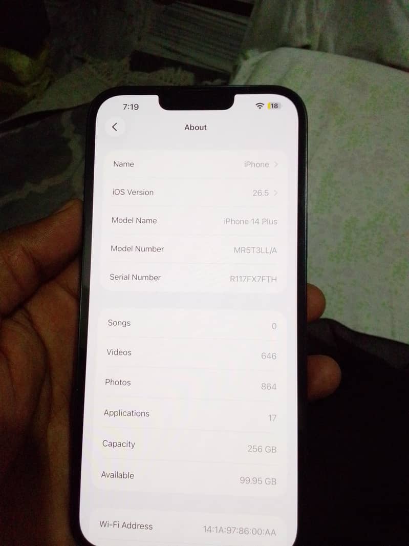 iPhone 14 Plus 2