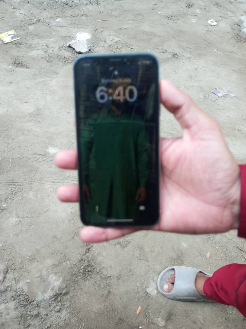 Apple iPhone X 3