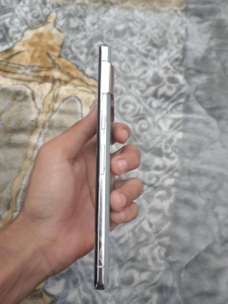 Google Pixel 7 Pro 5