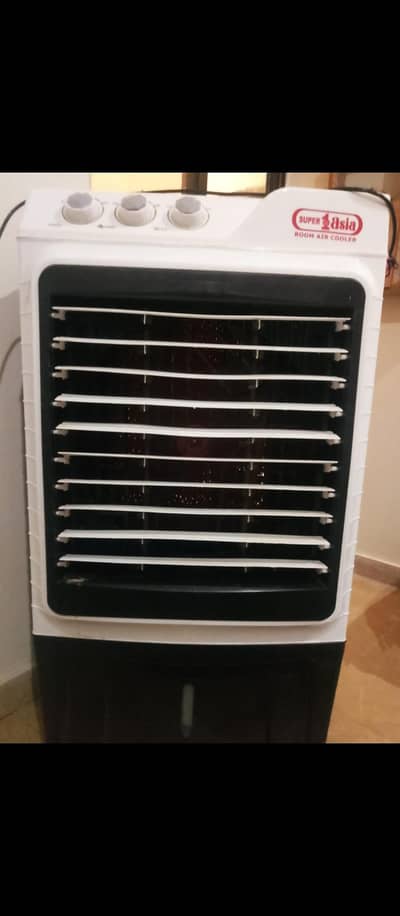 AIR COOLER AC/DC . SUPER ASIA SOLAR AUR BATTERY PE B USE SAKTY HAIN.