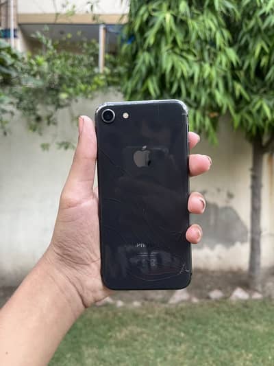 Apple iPhone 8