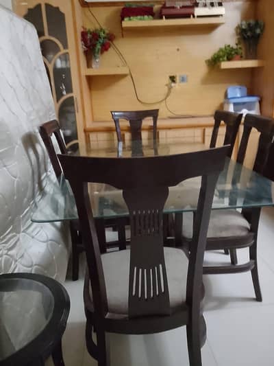 Dining table with Chairs