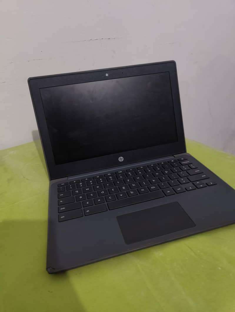 Chromebook 0