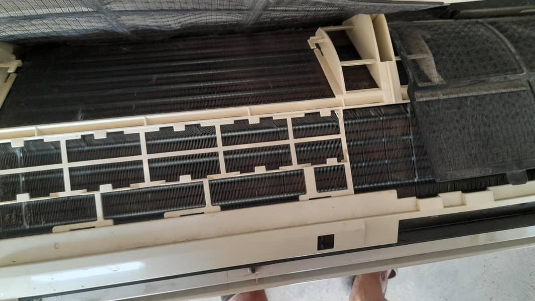 LG air conditioner split 2