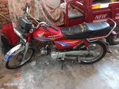 Honda 70cc bike munasib qimat men 0/3/2/1/4/9/3/5/9/6/9