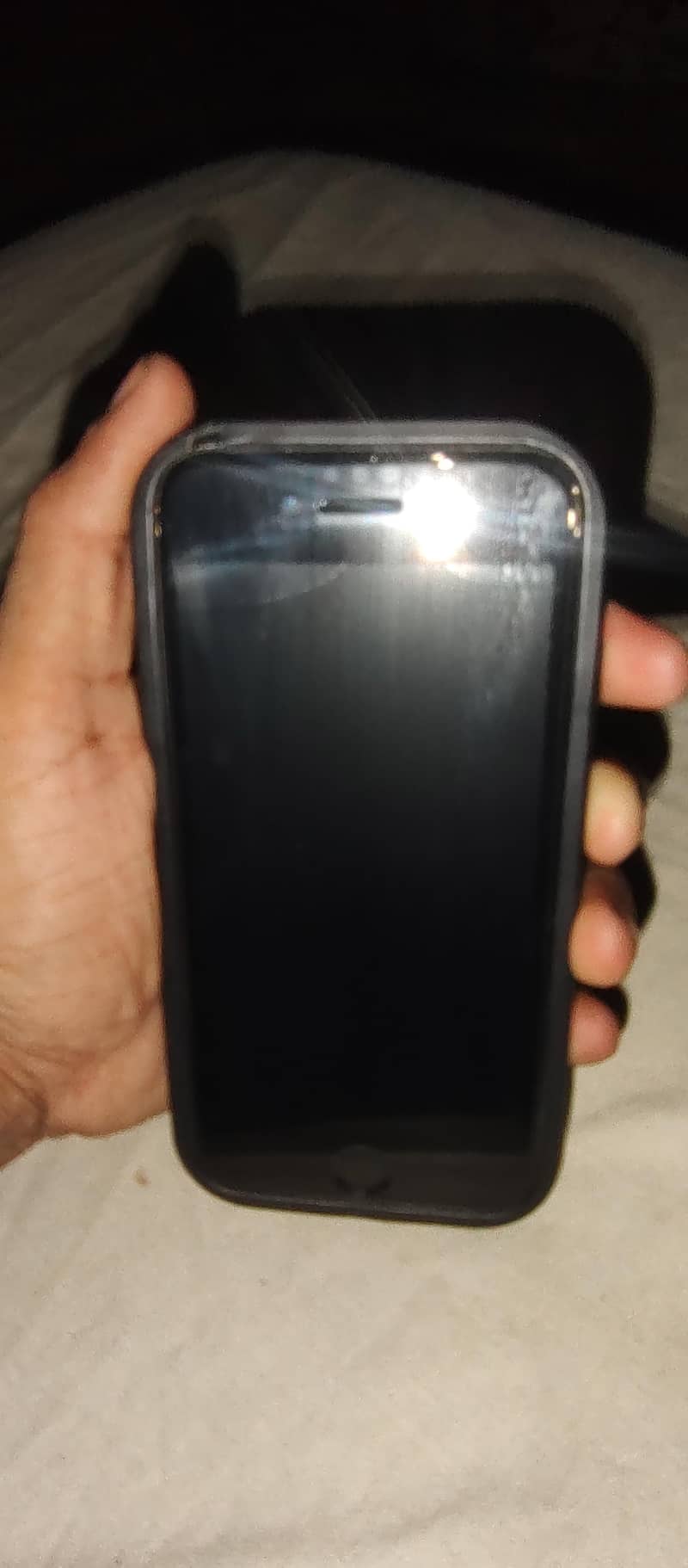Apple iPhone 8 1