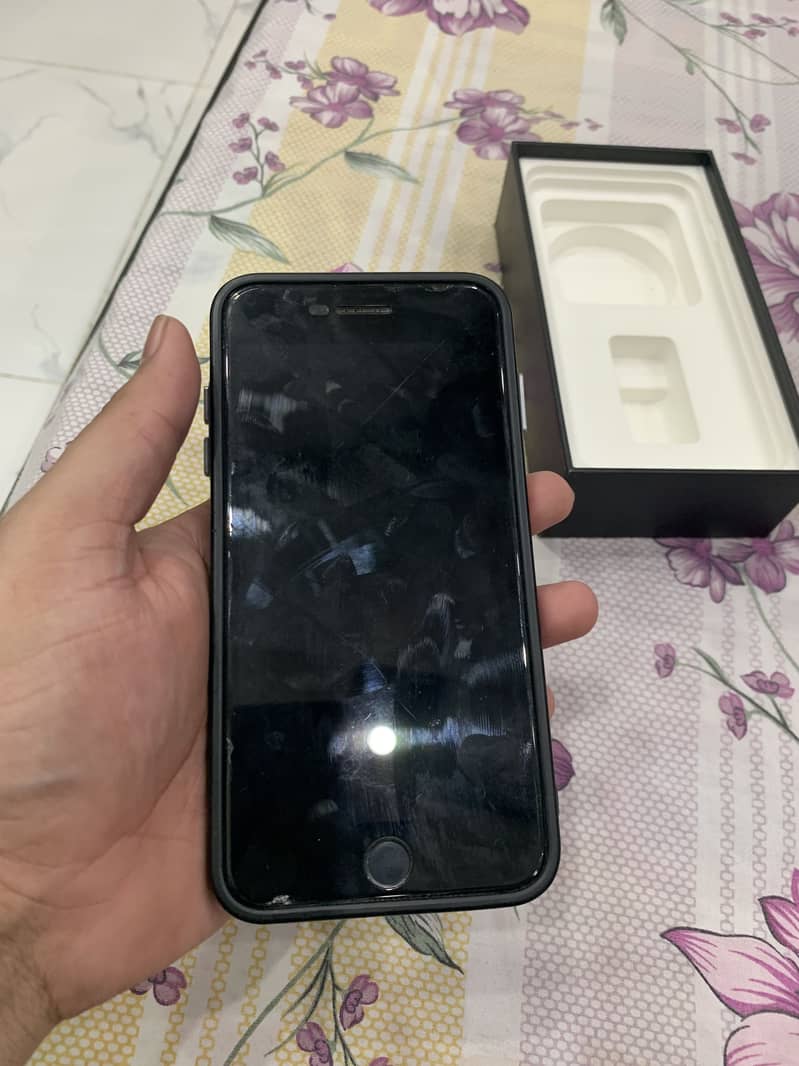 Apple iPhone 7 Plus 1