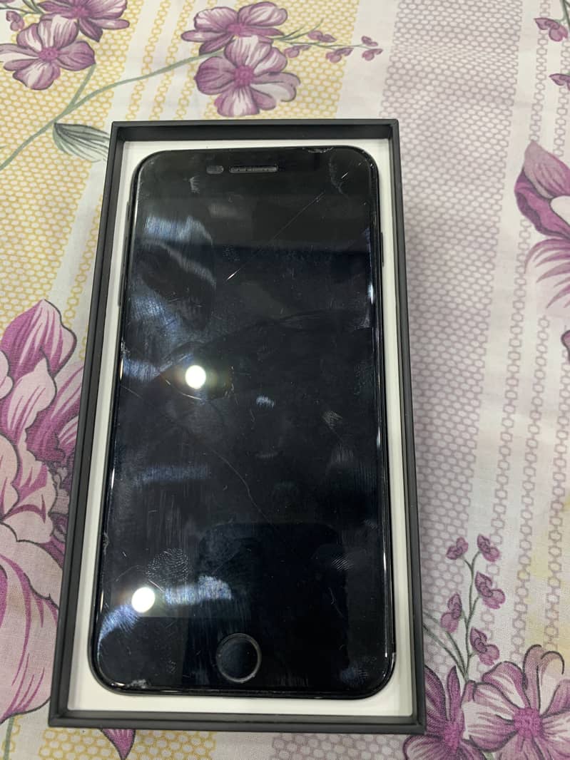 Apple iPhone 7 Plus 2