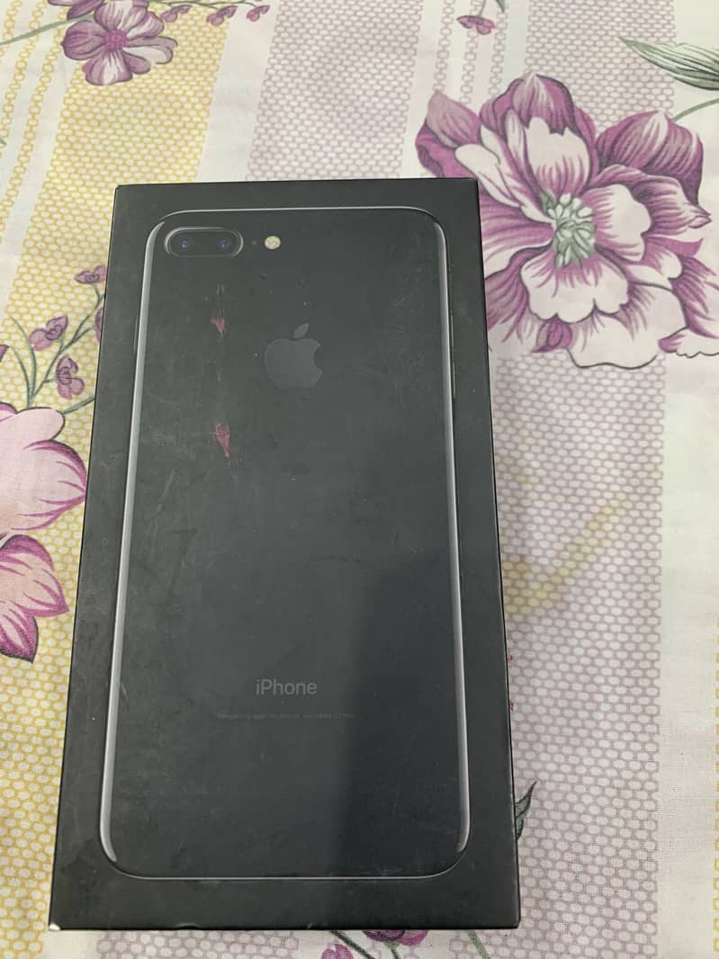 Apple iPhone 7 Plus 9