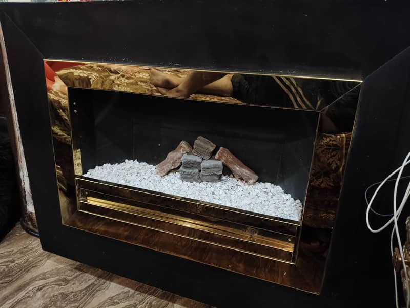 FIREPLACE 0