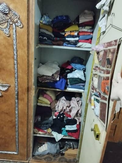 Almirah / wardrobe for sale