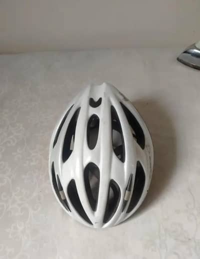 GIRO's Aero Helmet