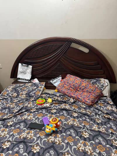Premium Pure Sheesham Wood 5-Piece Bedroom Set