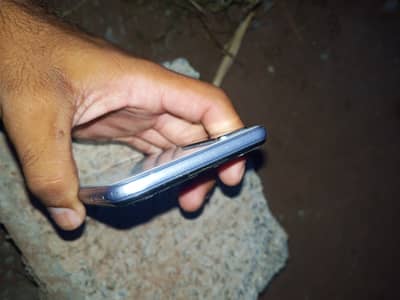 Vivo Y20 4/64 urgent sale